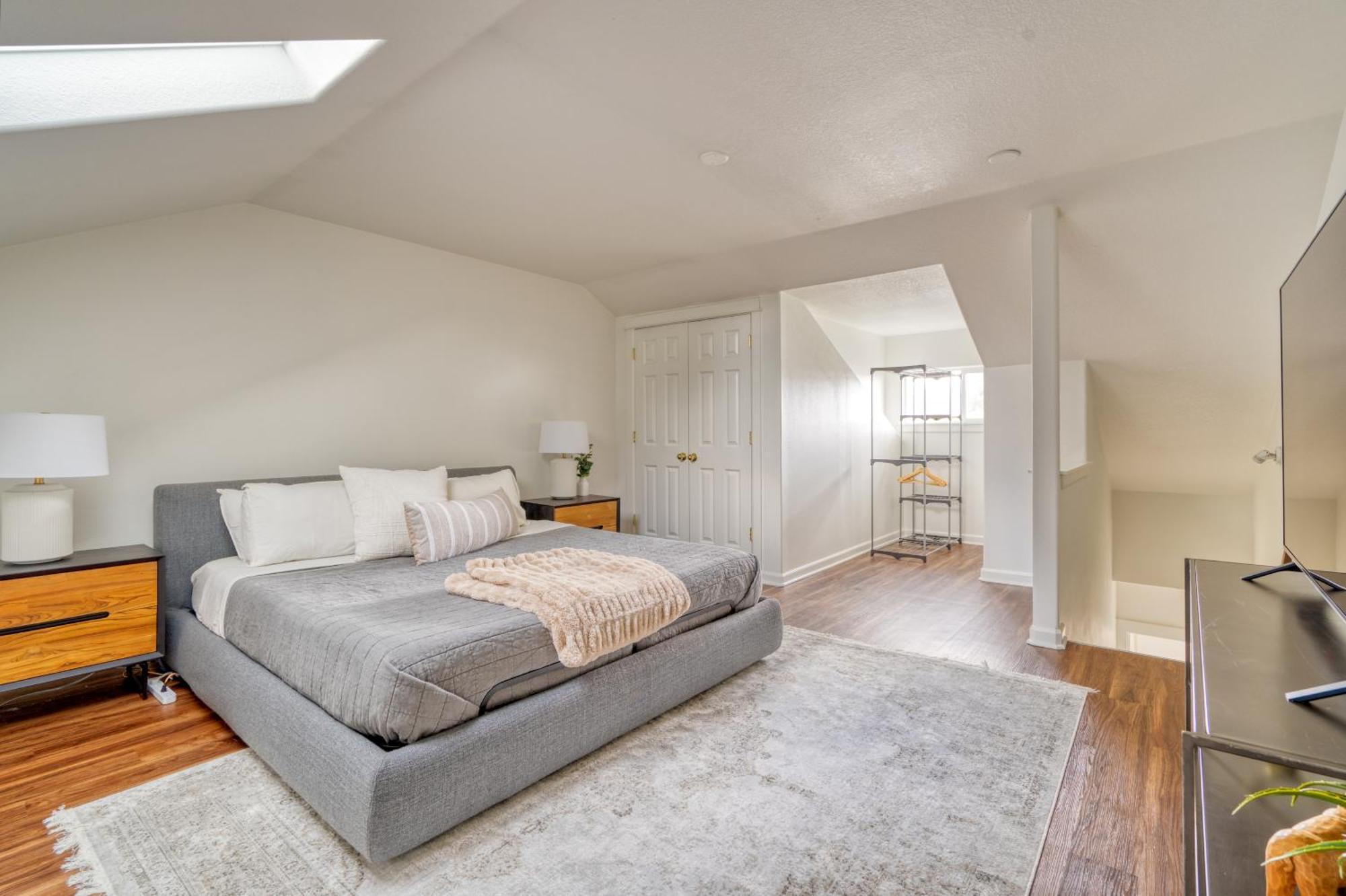 Stay Portland - Perfect Portland Farmhouse Loft - Breweries & Bars Bagian luar foto
