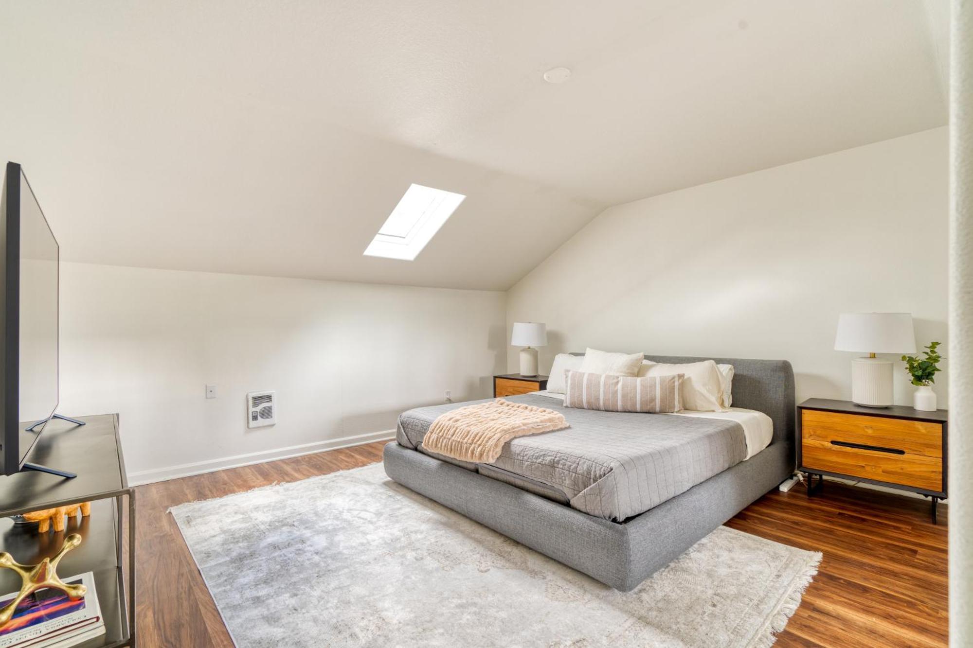 Stay Portland - Perfect Portland Farmhouse Loft - Breweries & Bars Bagian luar foto