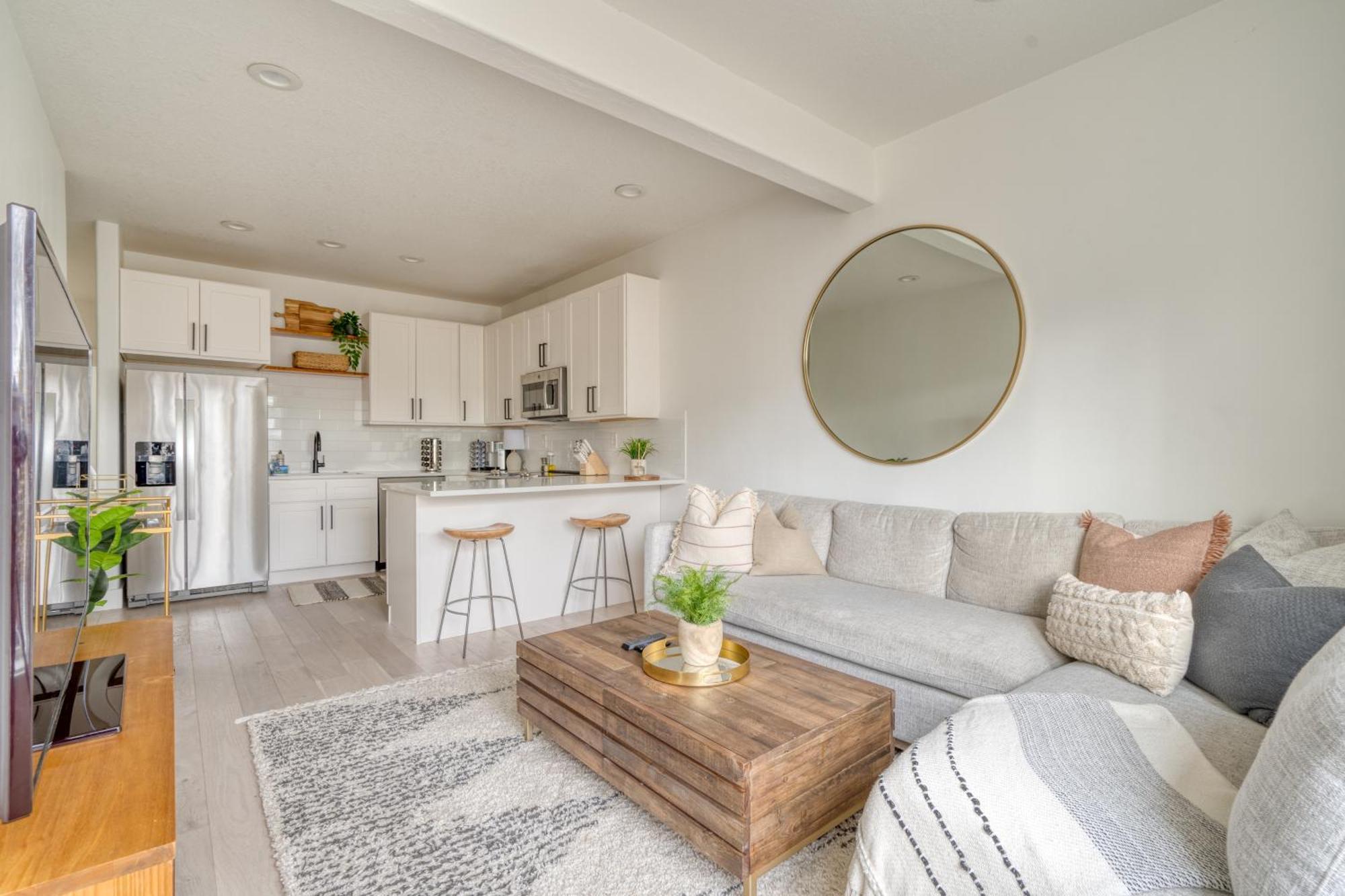 Stay Portland - Perfect Portland Farmhouse Loft - Breweries & Bars Bagian luar foto